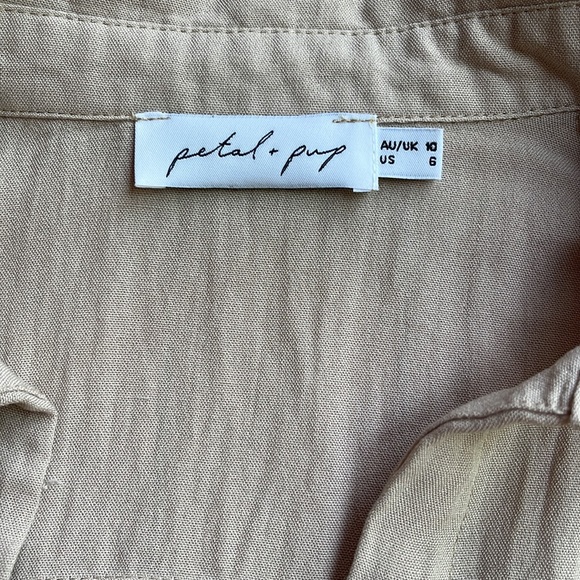 Petal & Pup Beige Tie Crop Top- Size 6/Small - Picture 4 of 10